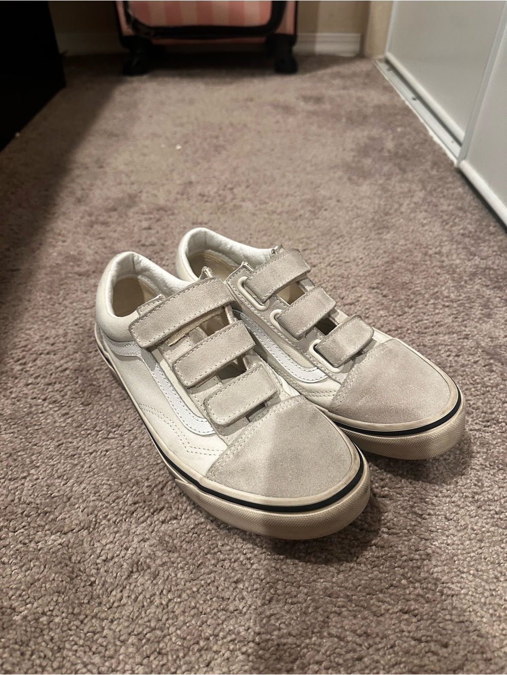 Vans Beige and White Velcro Old Skool Size 7